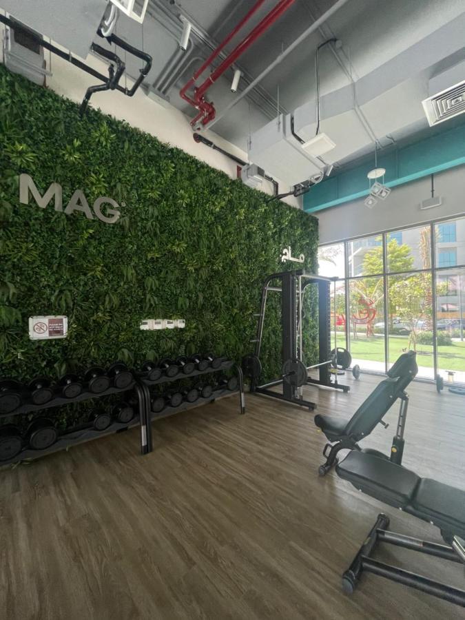 Mag 565, Boulevard, Dubai South, Dubai Ngoại thất bức ảnh