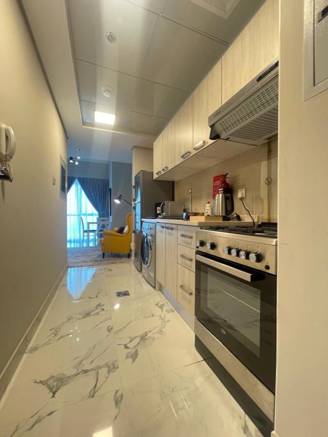 Mag 565, Boulevard, Dubai South, Dubai Ngoại thất bức ảnh
